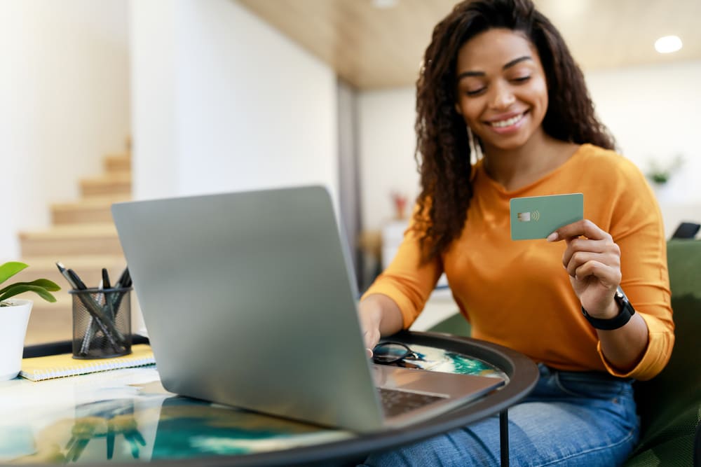 Ficohsa impulsa emprendedores con alianzas internacionales clave